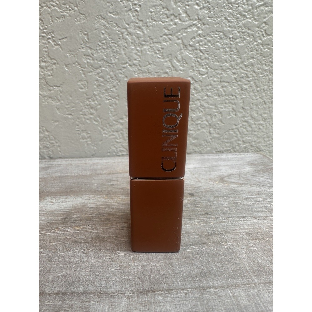 $15 🌙 CLINIQUE EVEN BETTER POP LIP COLOUR FOUNDATION LIPSTICK Subtle
